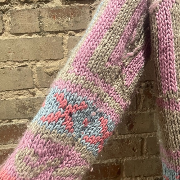 Angela Campos de Morris HandKnit Mexican Sweater - Picture 4 of 10